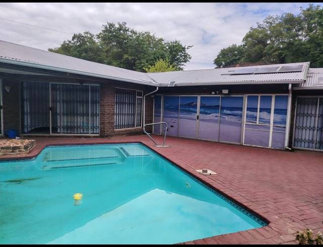 5 BEDROOM HOUSE FOR SALE IN SASOLBURG EXT 4